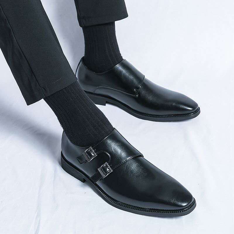Men's leather shoes
