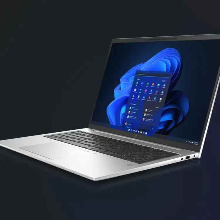 HP ELITEBOOK 860 G9
