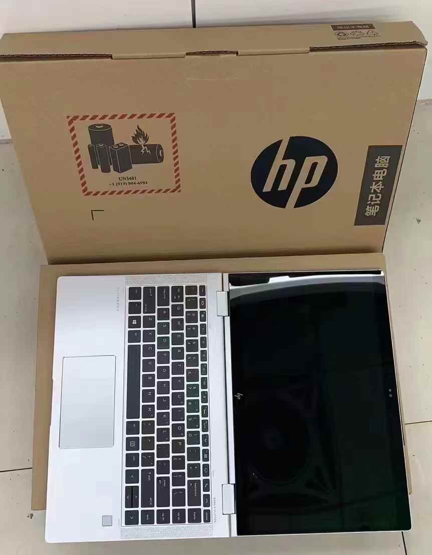 HP ELITEBOOK 1030  G3