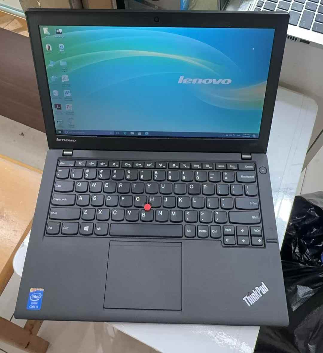 Lenovo, X240